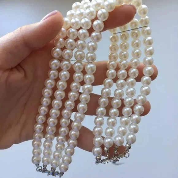 🌟 Faux Pearl Wide Choker - Picture 3 of 3